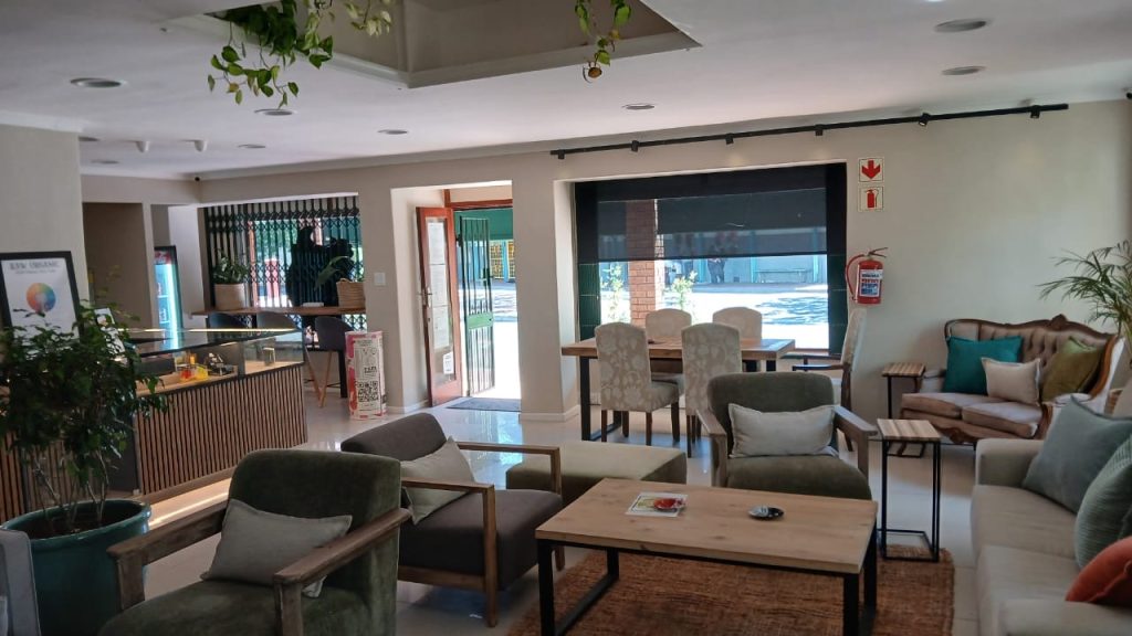 ab561d46-1595-4d4d-98b7-6760182c0336